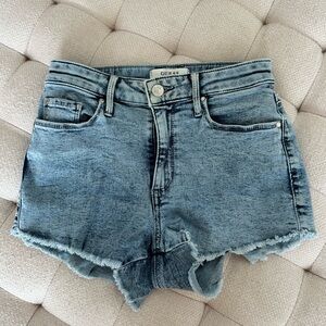 GUESS ACID WASH JEAN SHORT SHORTS
